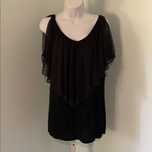 Women’s black cold shoulder top size XL